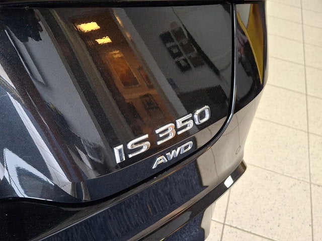2025 Lexus IS 