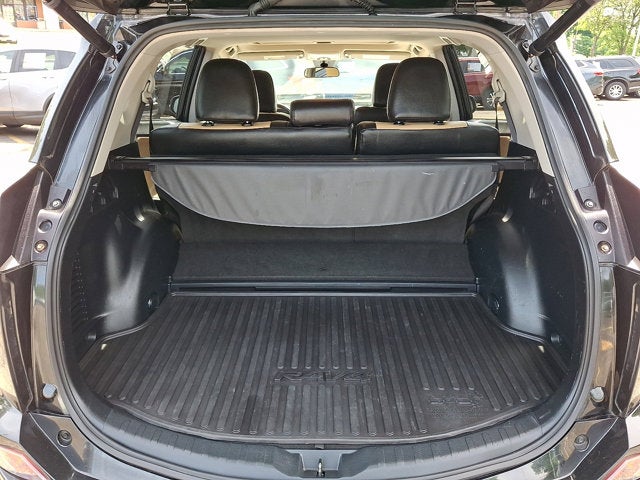 2018 Toyota RAV4 Hybrid XLE