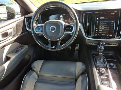 2020 Volvo V60 R-Design