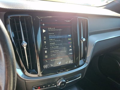 2020 Volvo V60 R-Design