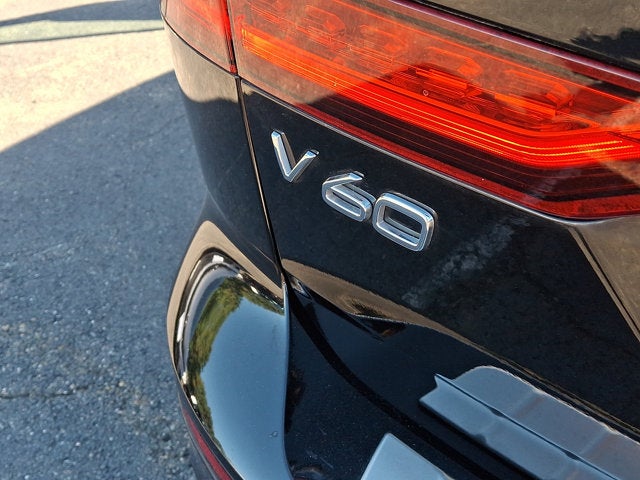 2020 Volvo V60 R-Design