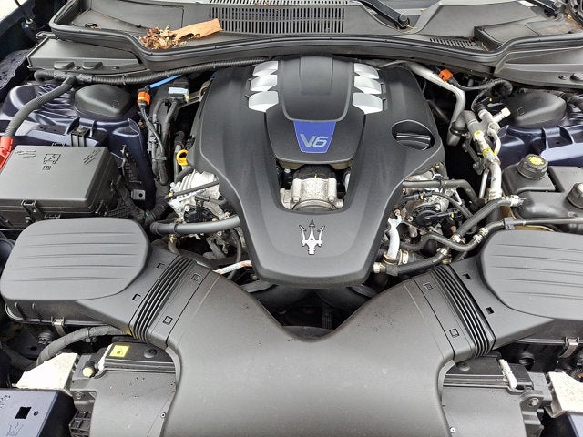 2021 Maserati Ghibli 